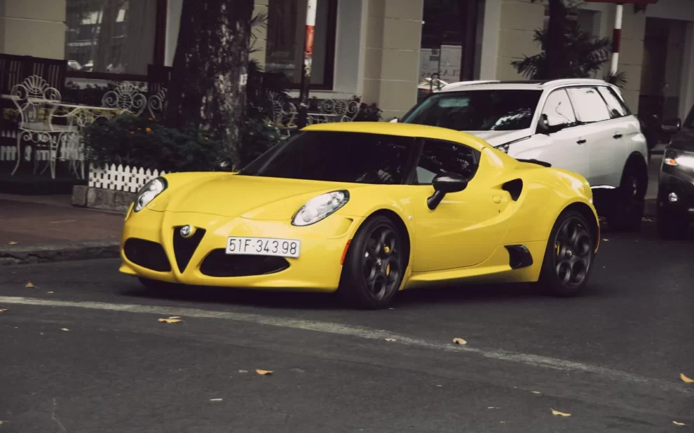supercar-5987984_1280