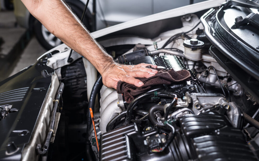 Car,Detailing,Series,:,Cleaning,Car,Engine